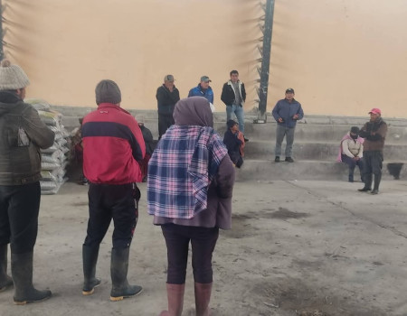 Entrega de fertilizante edáfico